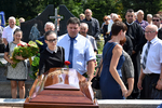 Nazwa pliku=34pogrzegkazi18.jpg
Wielkość pliku=400KiB
Rozmiar=900x600
Data dodania= 02, Sierpień 2018 34pogrzegkazi18.jpg